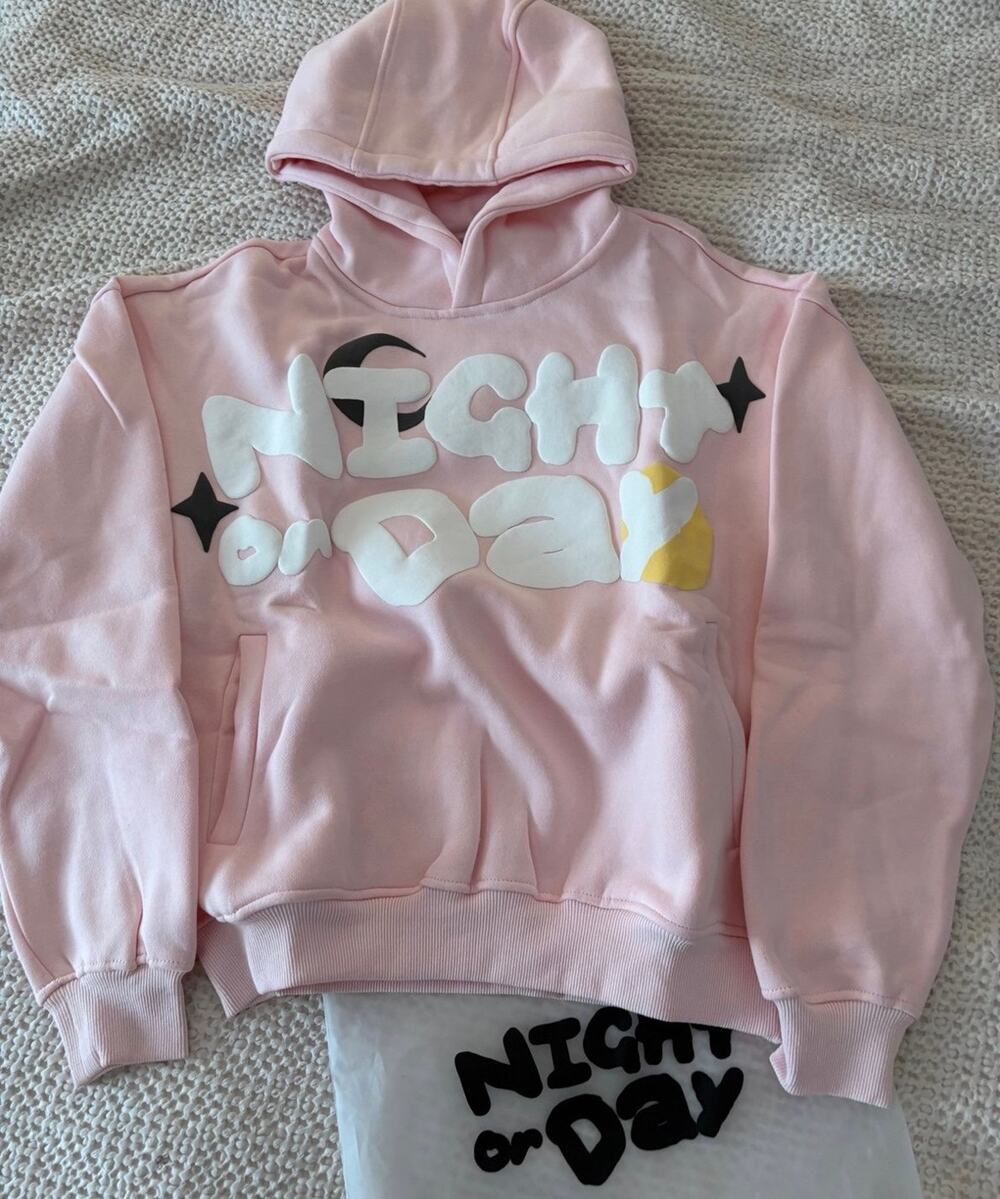 Comfrt Night Or Day Pink Puff Print Fleece Hoodie Heavyweight Pastel Streetwear